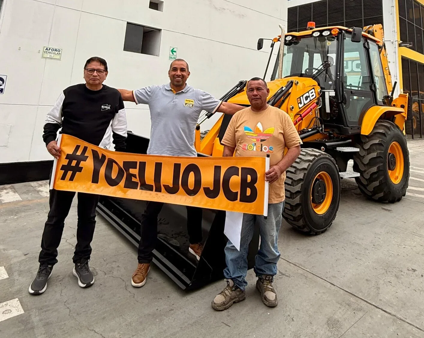 RETROEXCAVADORA 3CX GLOBAL