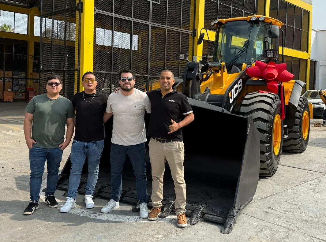 CARGADOR FRONTAL 455ZX